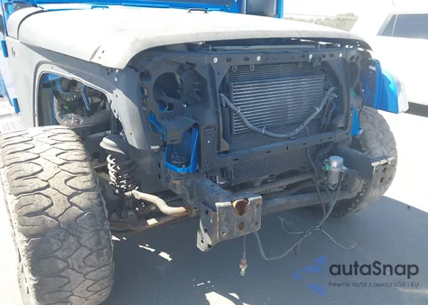 2015 Jeep Wrangler Unlimited Sahara из США, поврежденный, VIN 1C4BJWEG9FL765245